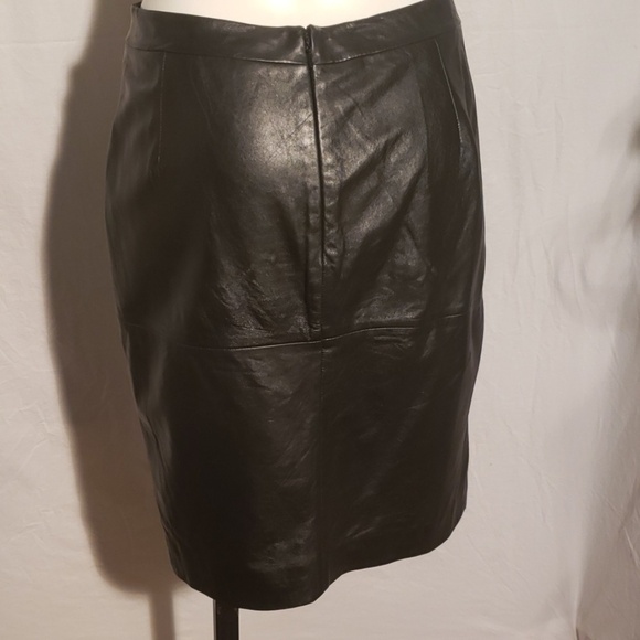 COPY - Halogen black leather skirt size 4p - Picture 3 of 8